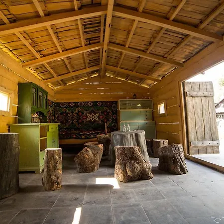 Casa Poveste Pensiunea-muzeu 4*